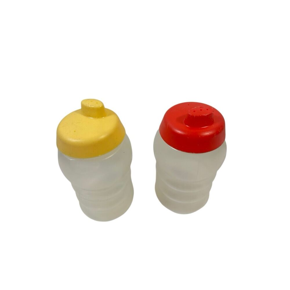 Rubbermaid‎ sippy cups vintage scuffs 9oz